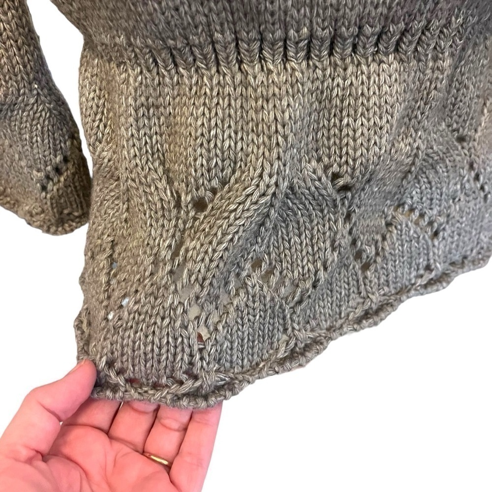 Bianco & Blue Wool Blend Tailored Lace and Bobble Chunky Cardigan in Grey - Picture 8 of 16